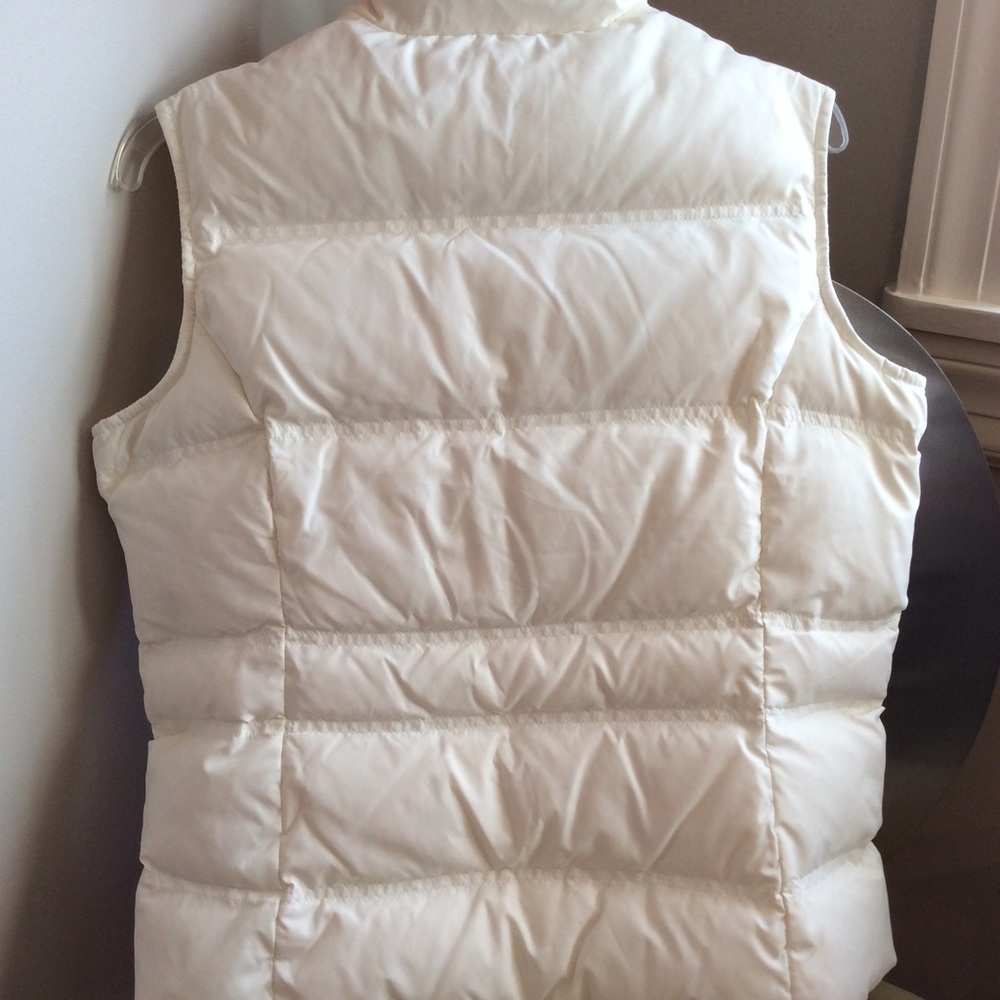 Lands’ End Cream Ivory Down Puffer Vest - Picture 4 of 8
